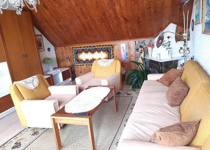 Апартаменты Apartman V Rodinnem Dome Детенице