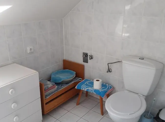 Apartman V Rodinnem Dome Апартаменты Детенице
