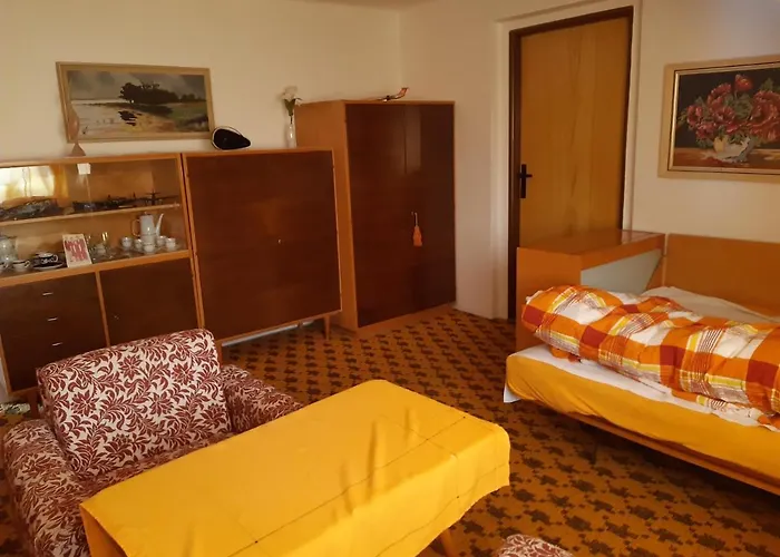 Apartman V Rodinnem Dome * Детенице